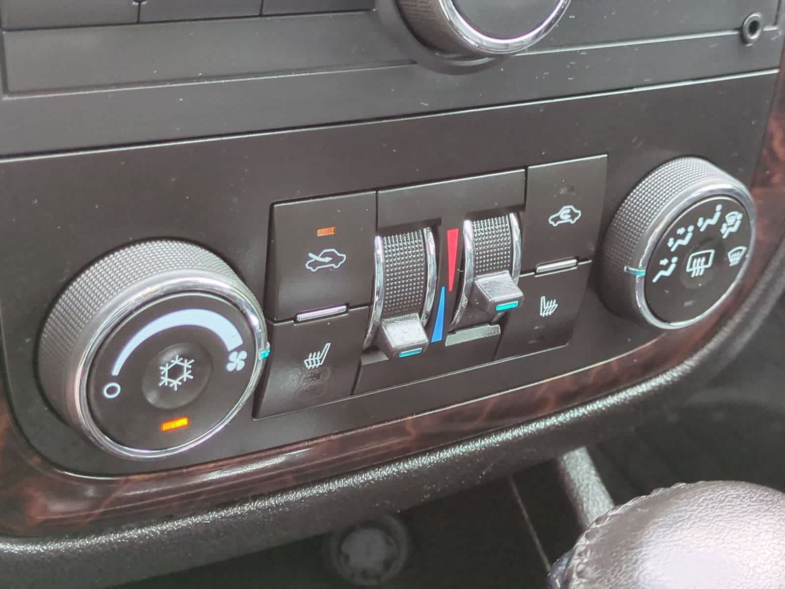 Thumbnail: 2012 Chevrolet Impala - 31