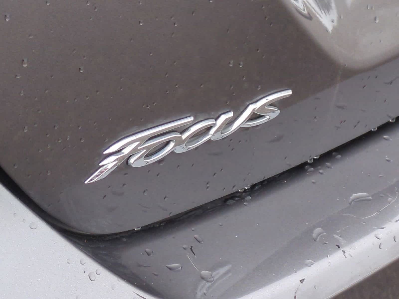 Thumbnail: 2013 Ford Focus - 13