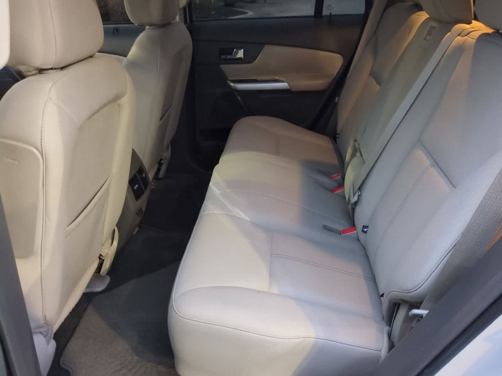 Thumbnail: 2013 Ford Edge - 19