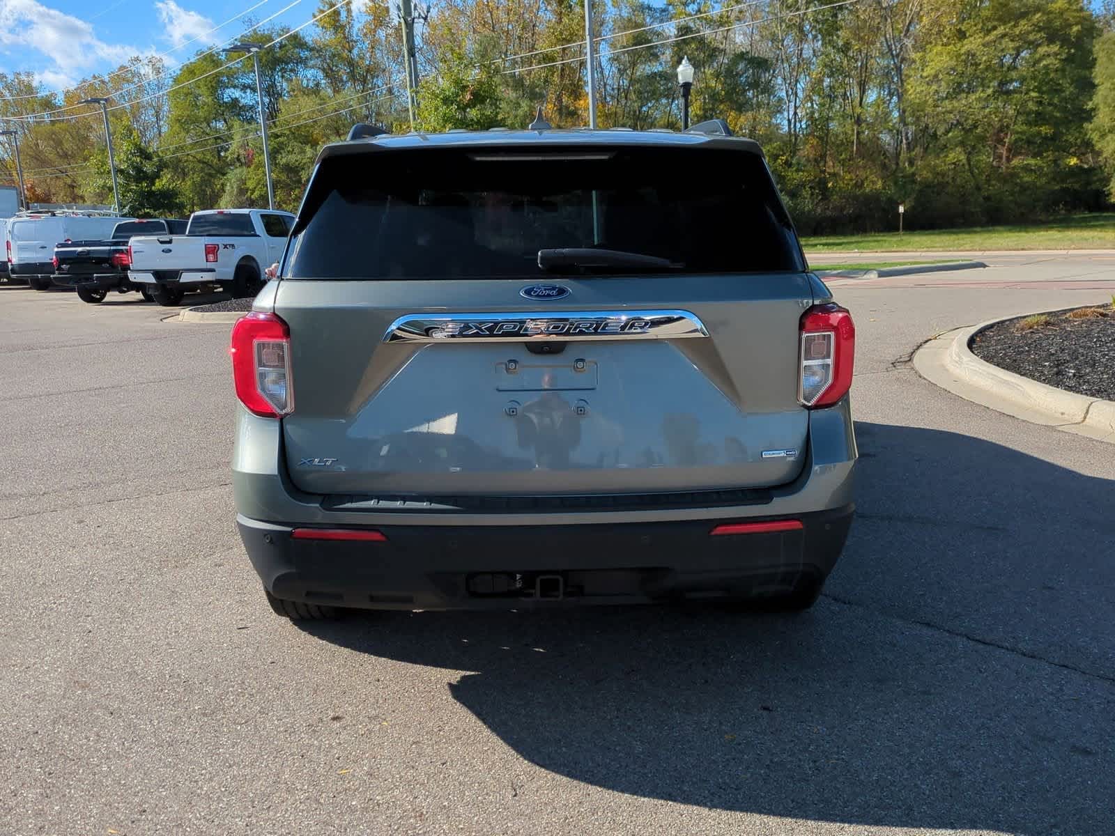 Thumbnail: 2020 Ford Explorer - 7