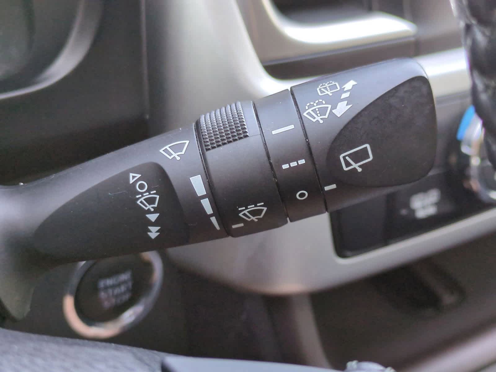 Thumbnail: 2014 Toyota Highlander - 27