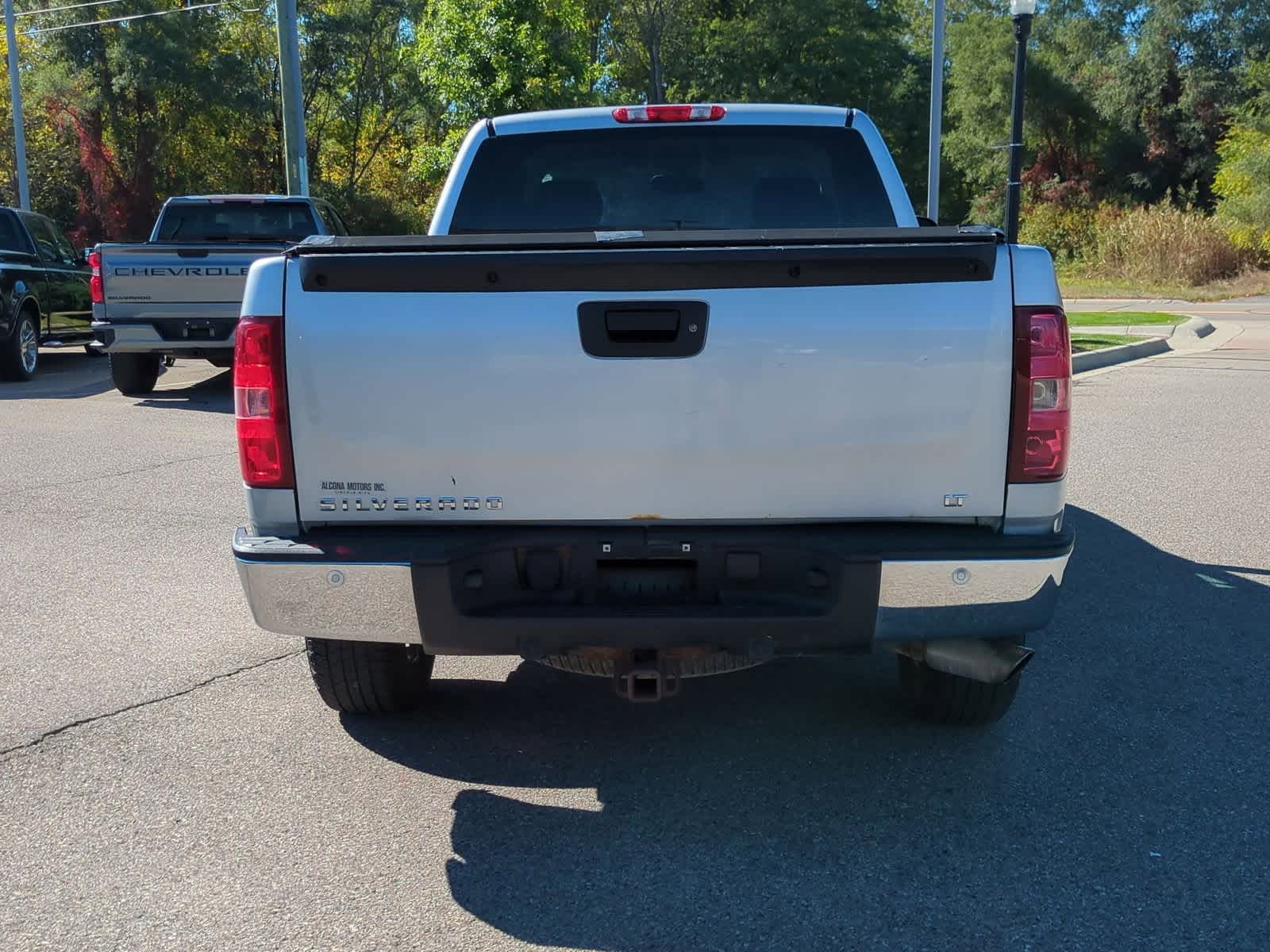Thumbnail: 2011 Chevrolet Silverado 1500 - 7
