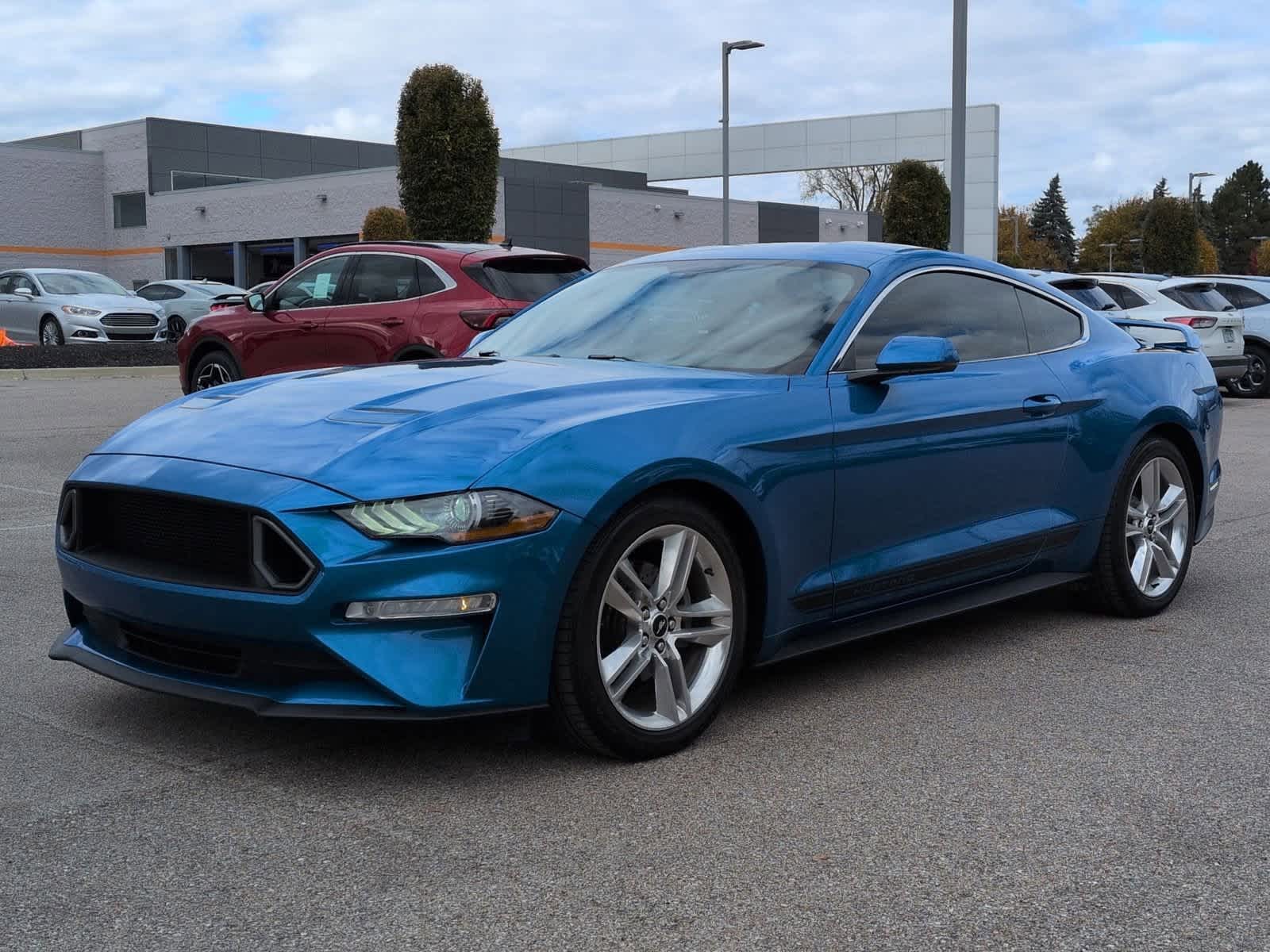Thumbnail: 2019 Ford Mustang - 4