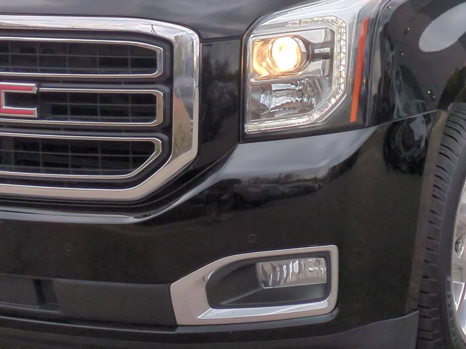 Thumbnail: 2020 GMC Yukon XL - 11