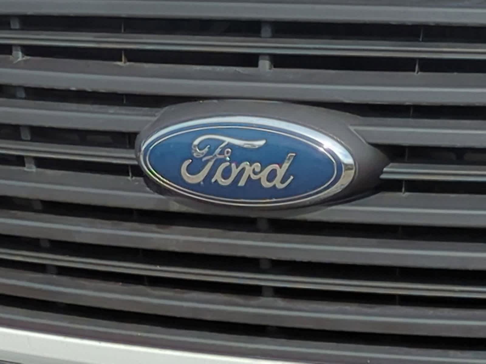 Thumbnail: 2017 Ford Transit Series - 12