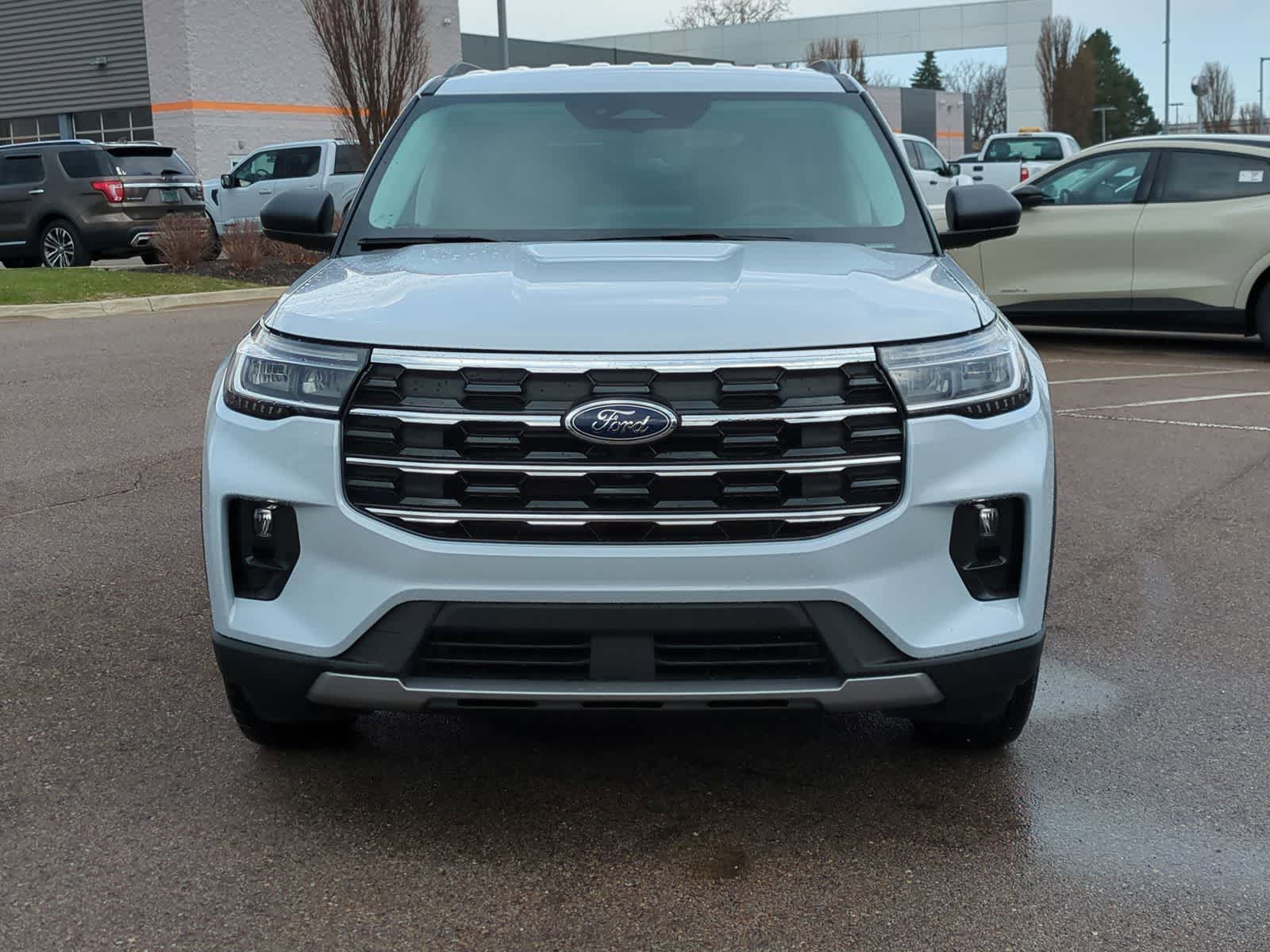 Thumbnail: 2026 Ford Explorer - 3