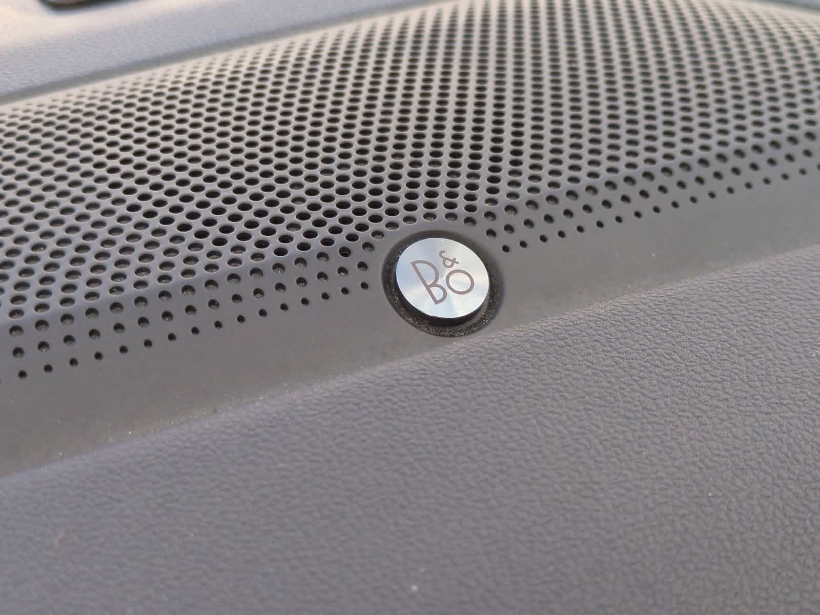 Thumbnail: 2020 Ford Escape - 32