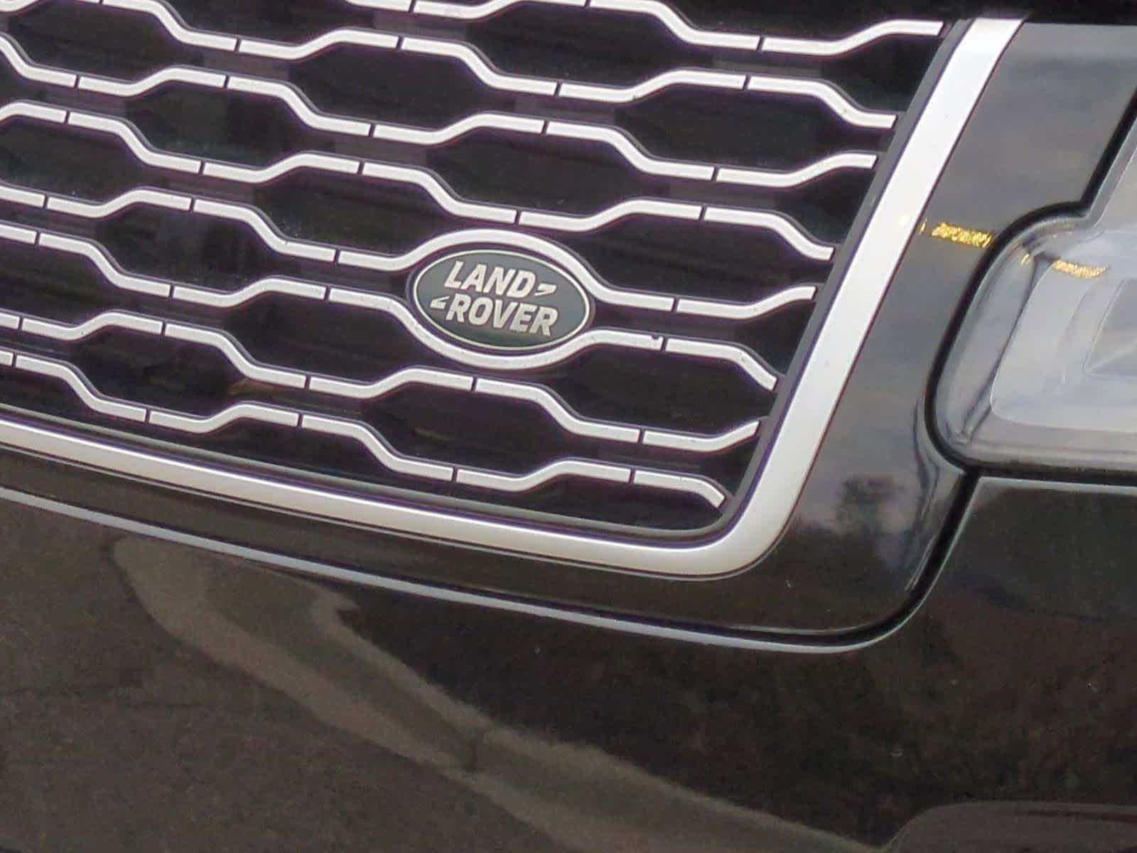 Thumbnail: 2018 Land Rover Range Rover - 12