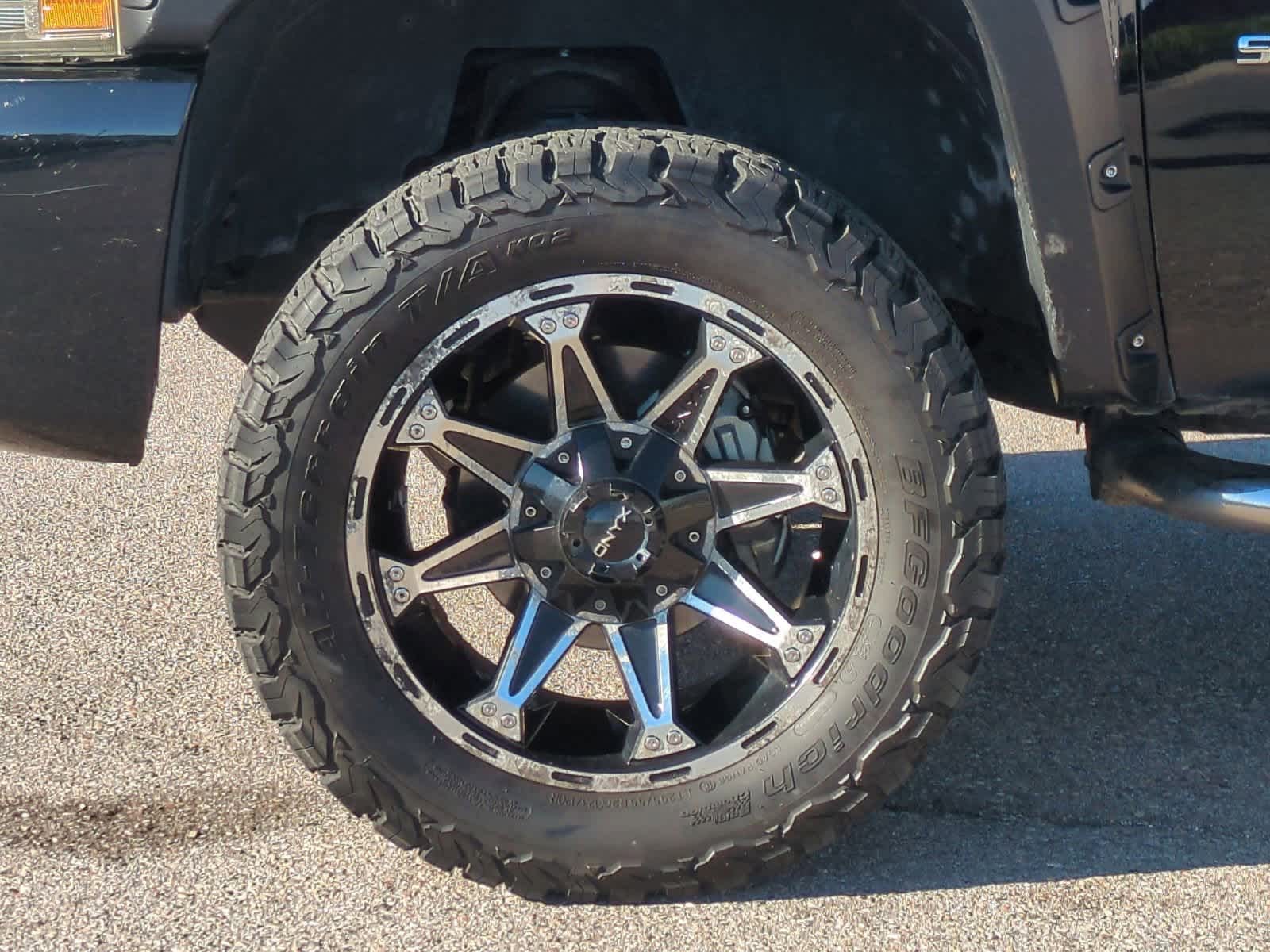 Thumbnail: 2011 Chevrolet Silverado 1500 - 14