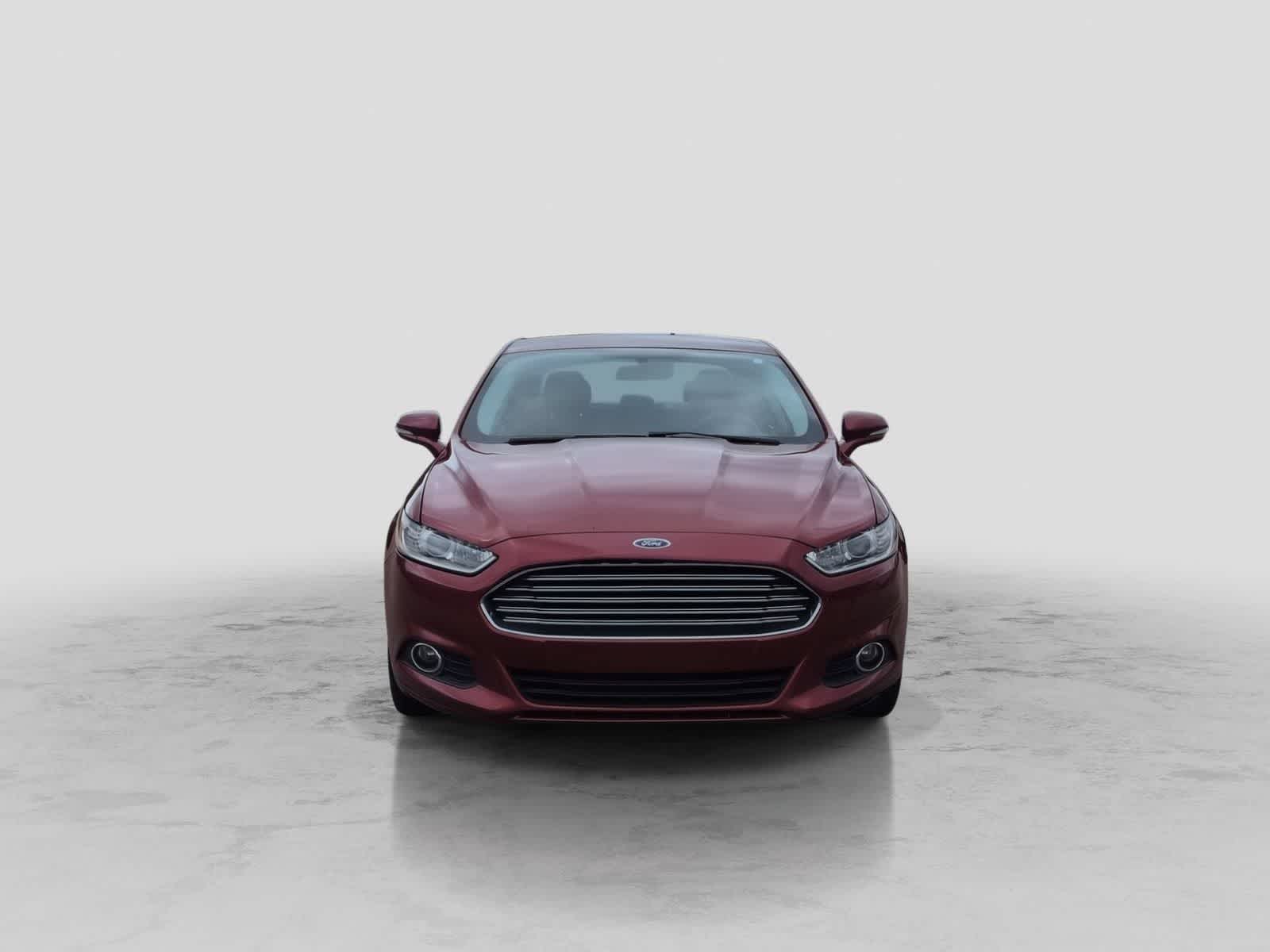 Thumbnail: 2016 Ford Fusion - 3