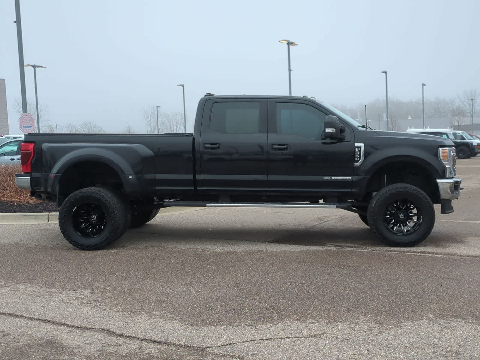 Thumbnail: 2022 Ford Econoline - 9