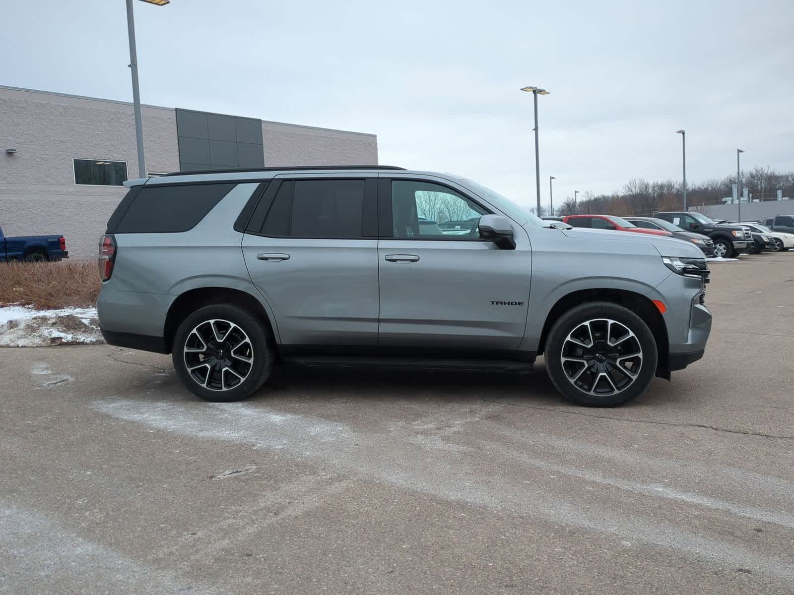 Thumbnail: 2024 Chevrolet Tahoe - 9