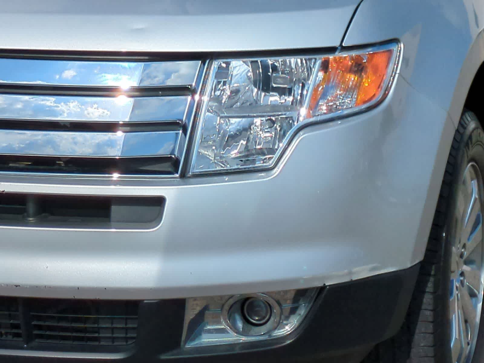Thumbnail: 2010 Ford Edge - 11