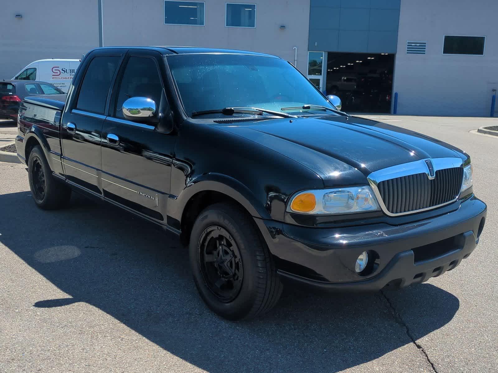 Thumbnail: 2002 Lincoln Blackwood - 2