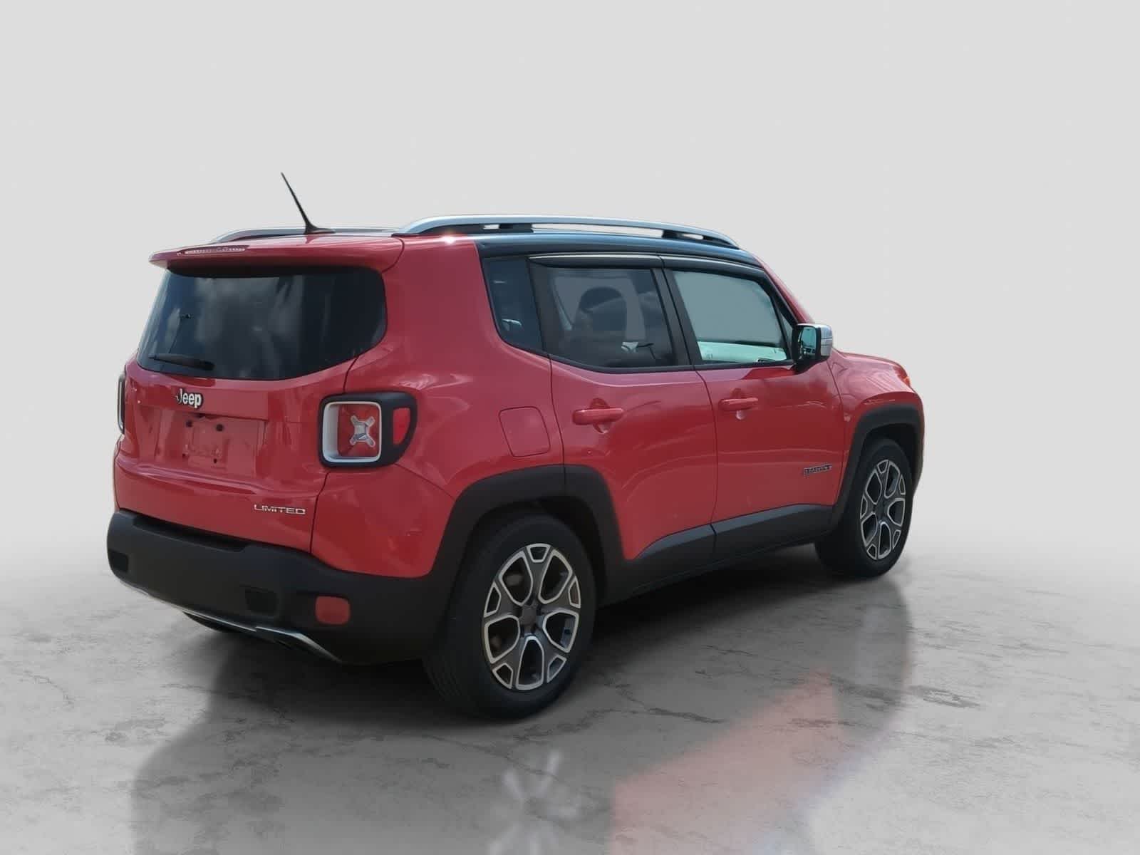 Thumbnail: 2015 Jeep Renegade - 6