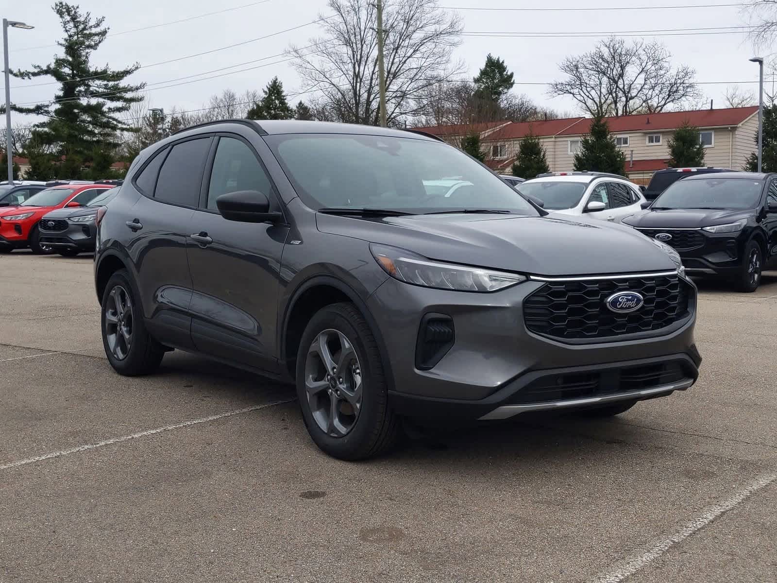 2025 Ford Escape ST-Line 2