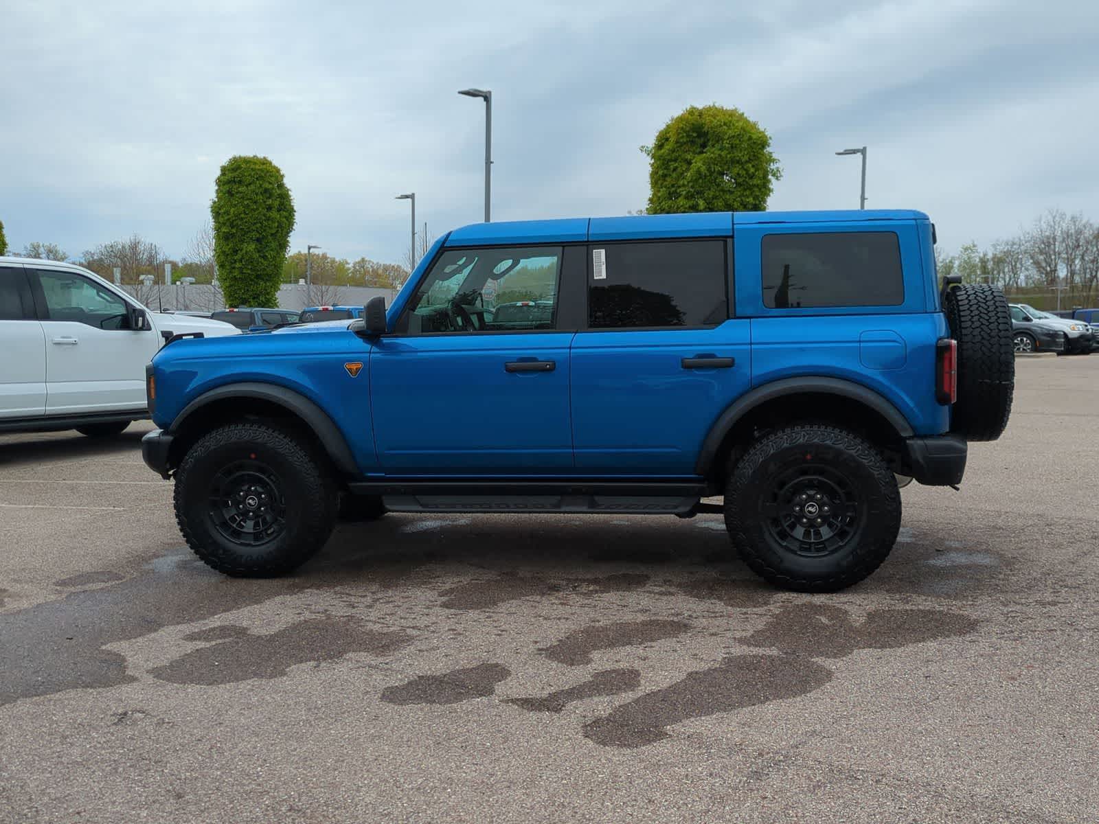 Thumbnail: 2026 Ford Bronco - 5