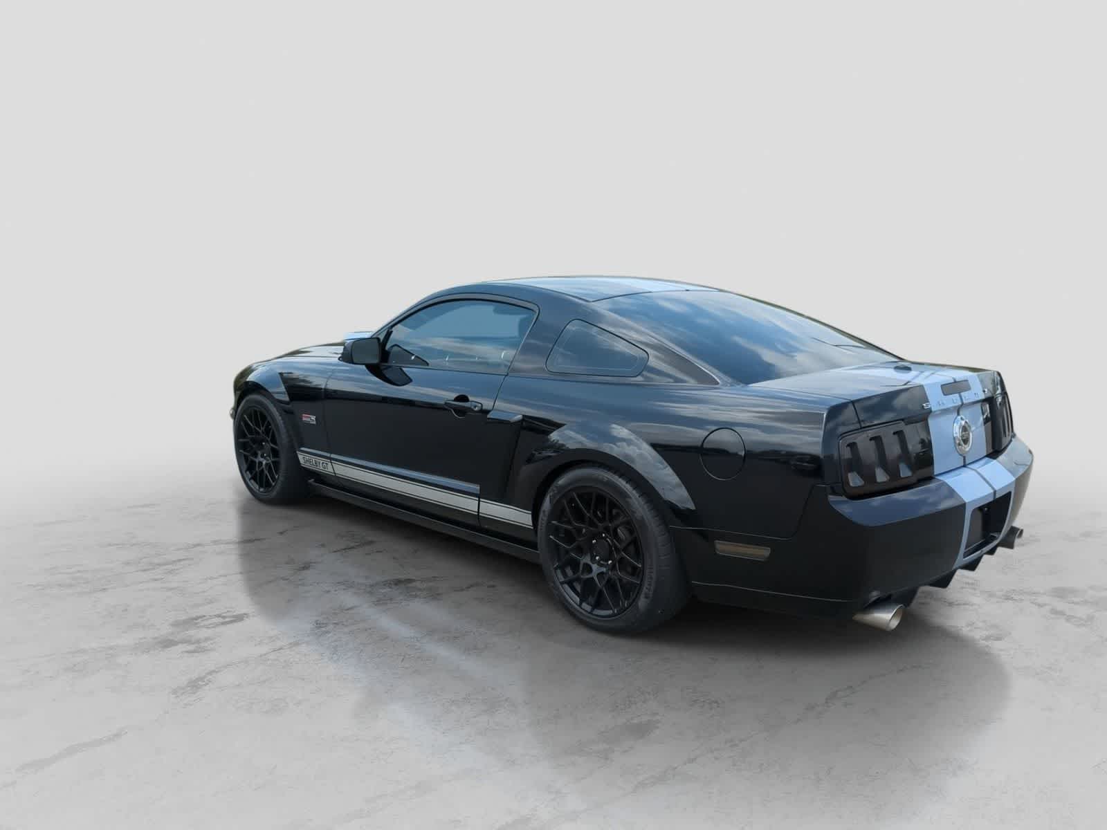 Thumbnail: 2007 Ford Mustang - 6
