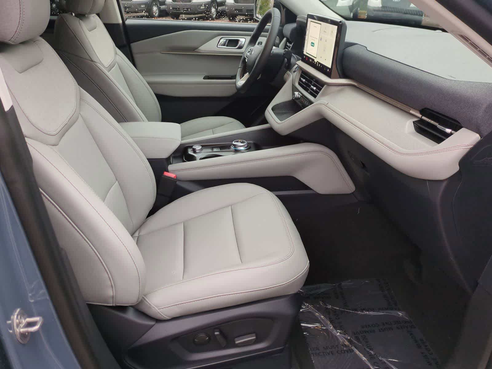 Thumbnail: 2026 Ford Explorer - 23