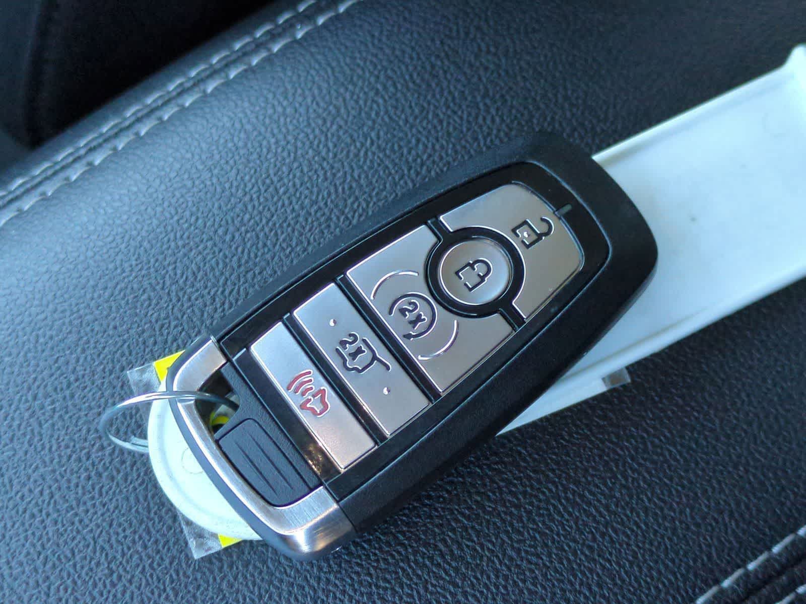 Thumbnail: 2023 Ford Escape - 34