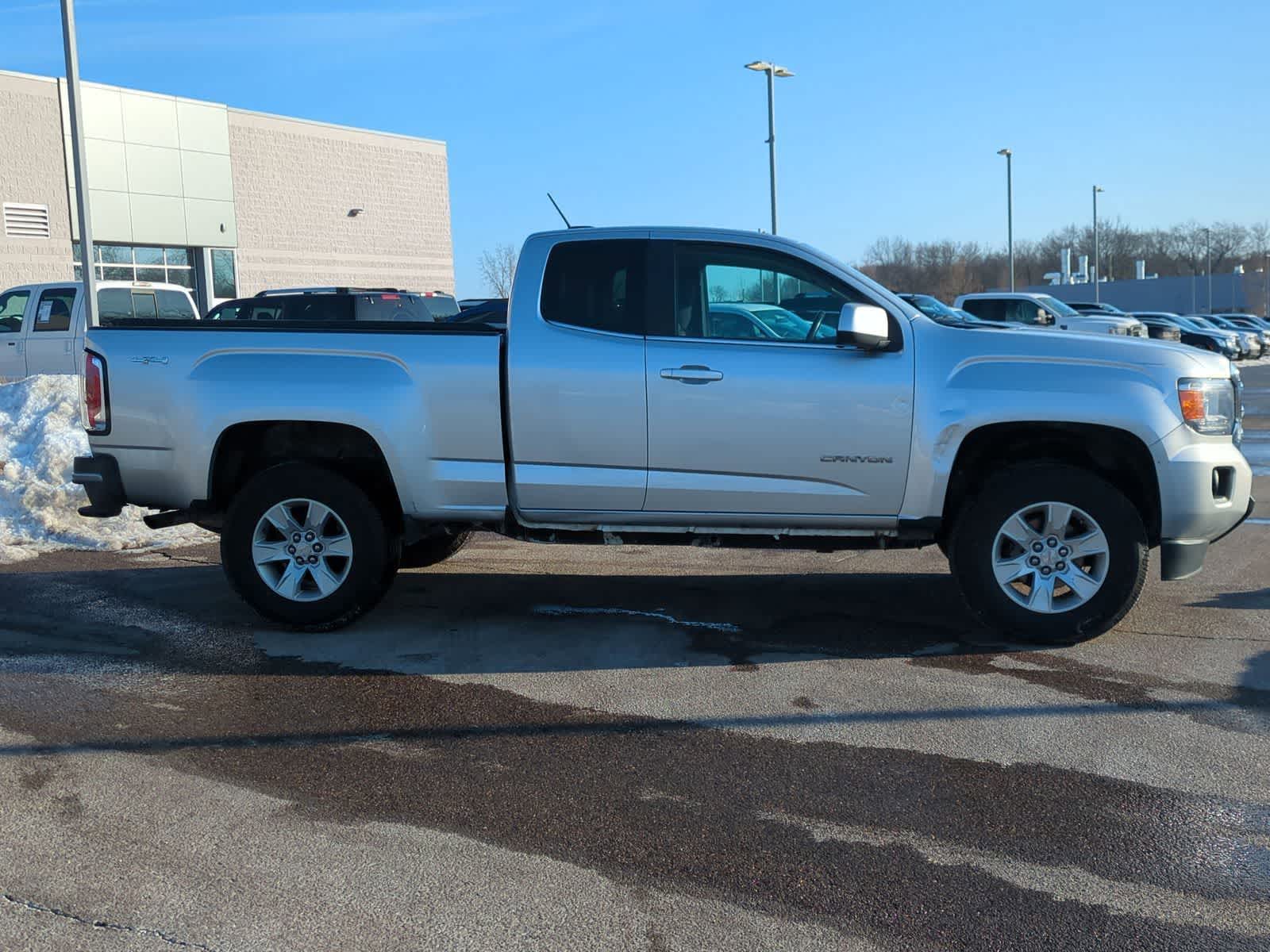 Thumbnail: 2015 GMC Canyon - 9