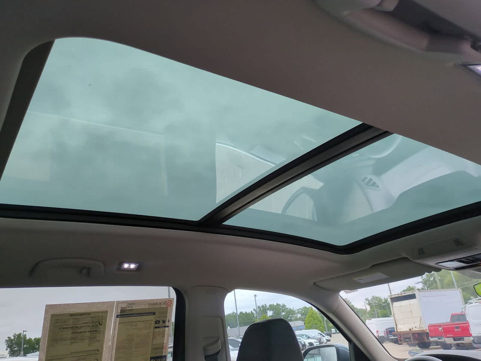 Thumbnail: 2024 Volkswagen Atlas - 22