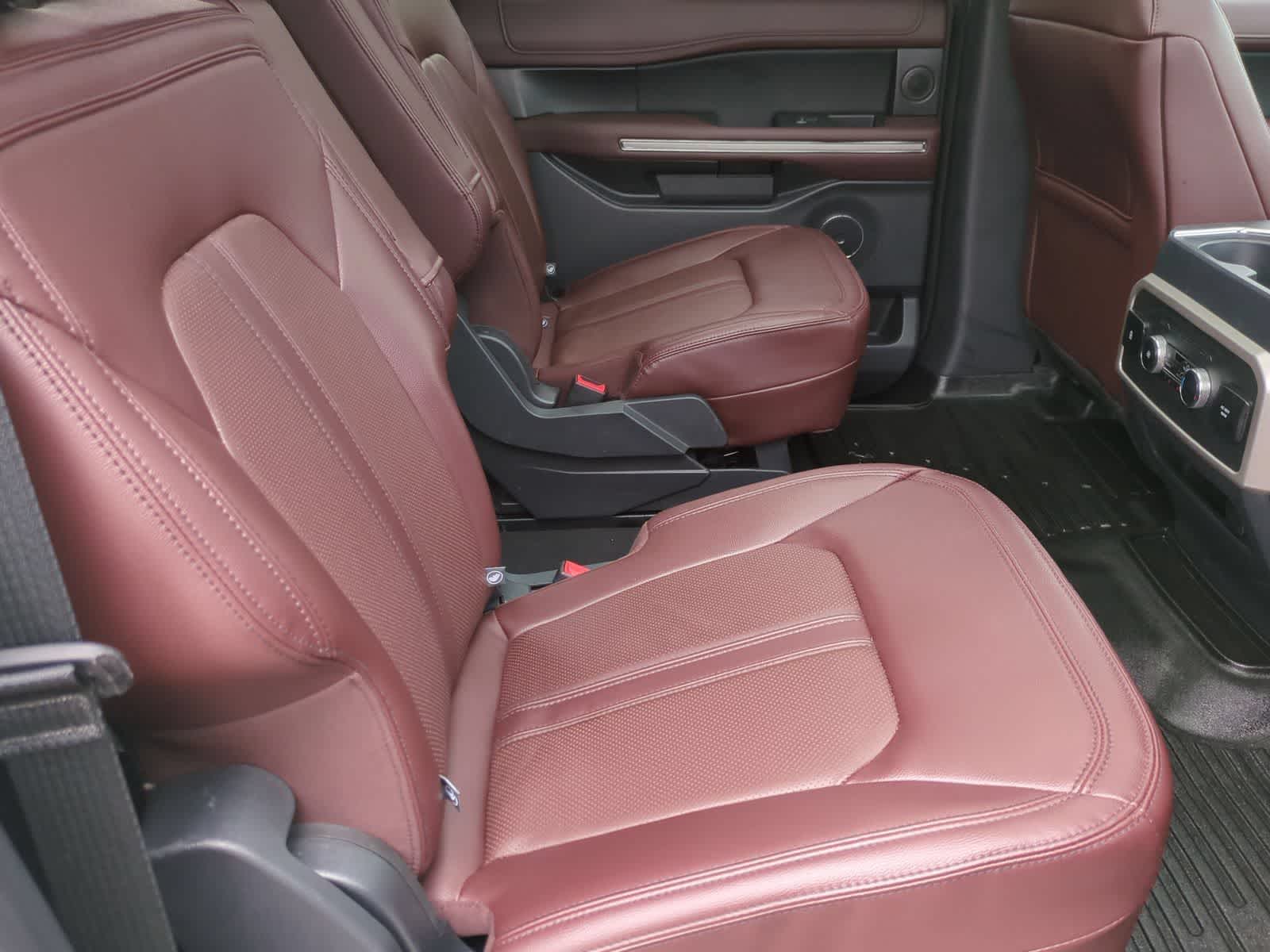 Thumbnail: 2024 Ford Expedition MAX - 20