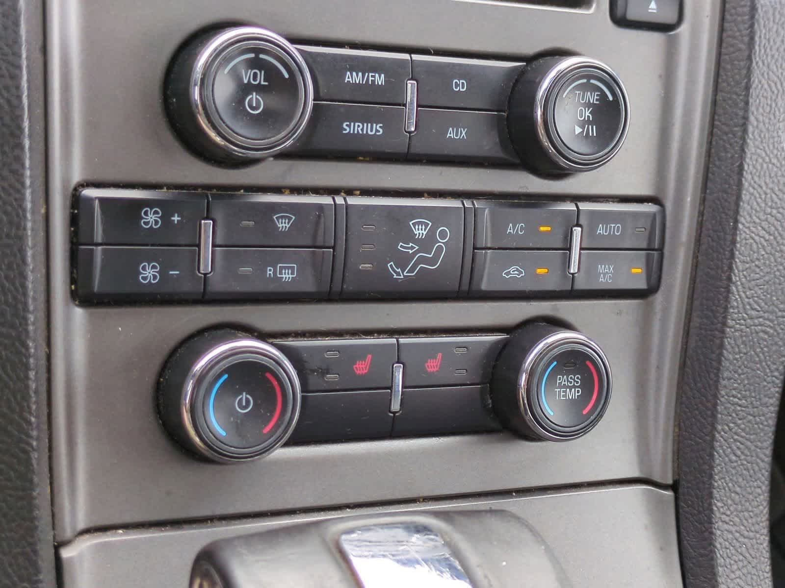 Thumbnail: 2012 Ford Taurus - 28