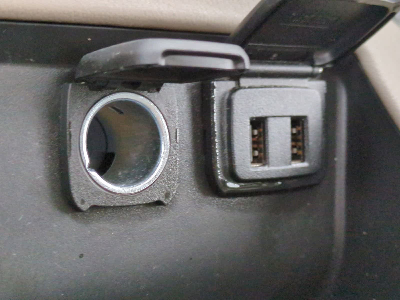 Thumbnail: 2020 GMC Yukon XL - 34