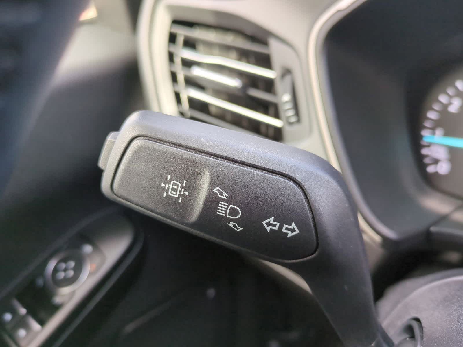 Thumbnail: 2022 Ford Escape - 26