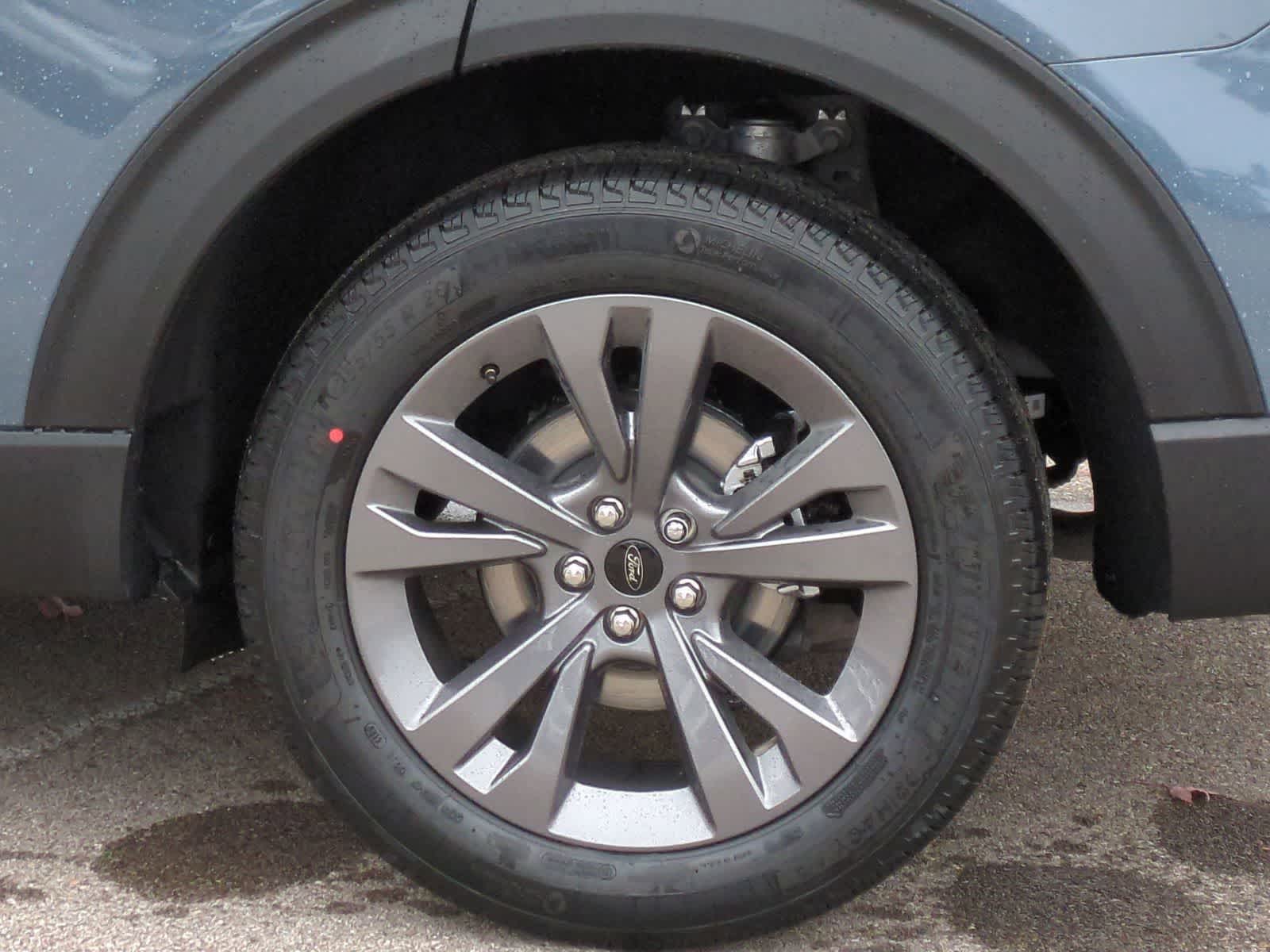 Thumbnail: 2026 Ford Explorer - 14