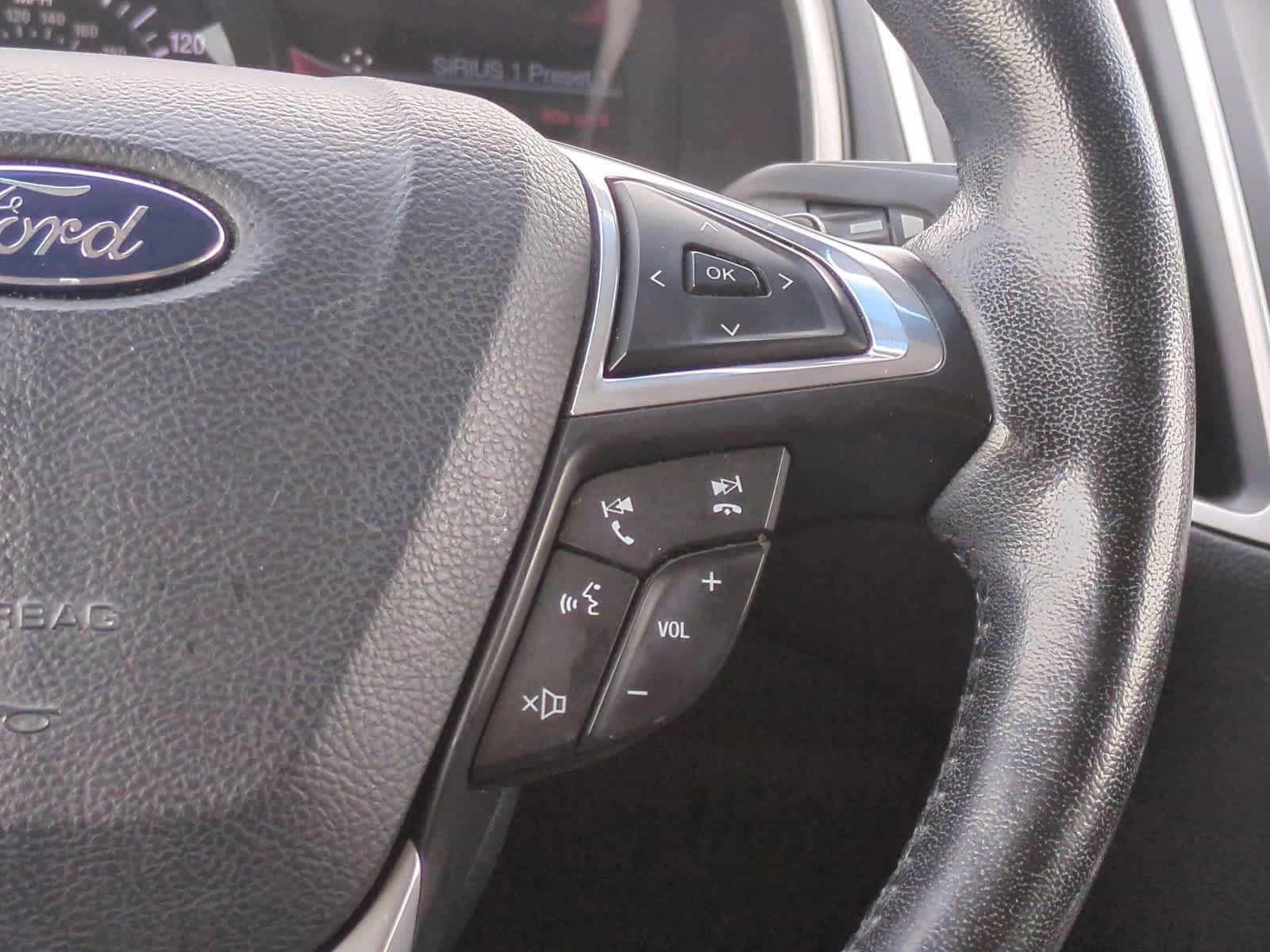 2015 Ford Edge SEL 24