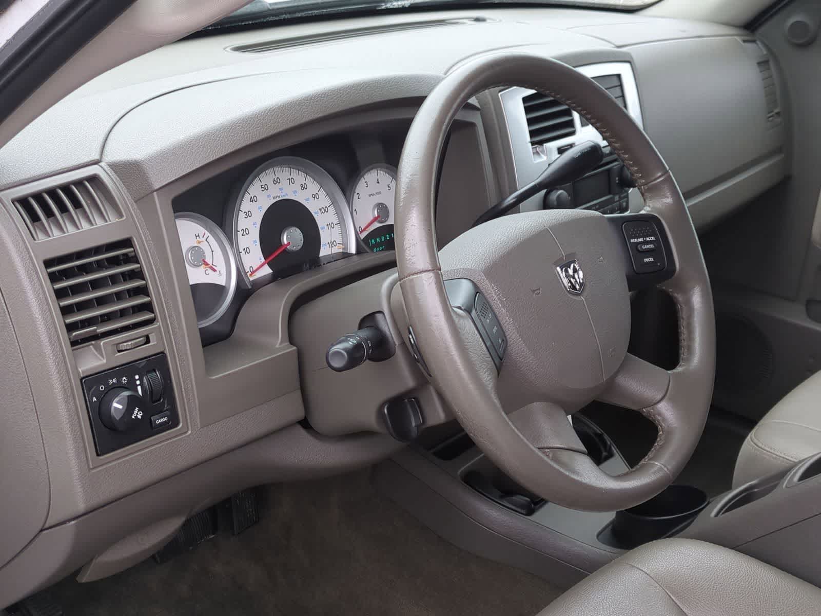 Thumbnail: 2007 Dodge Dakota - 10