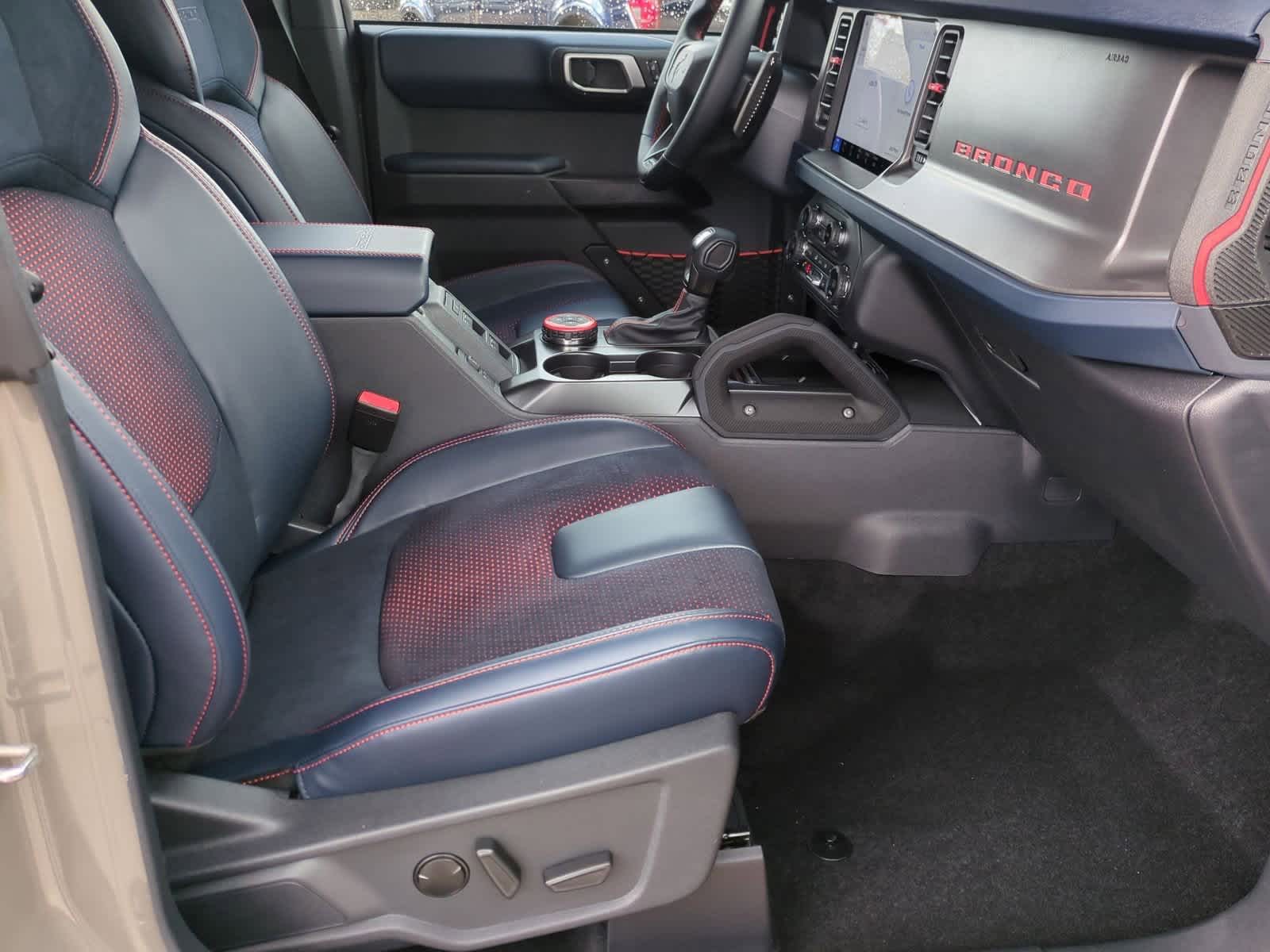 Thumbnail: 2025 Ford Bronco - 21