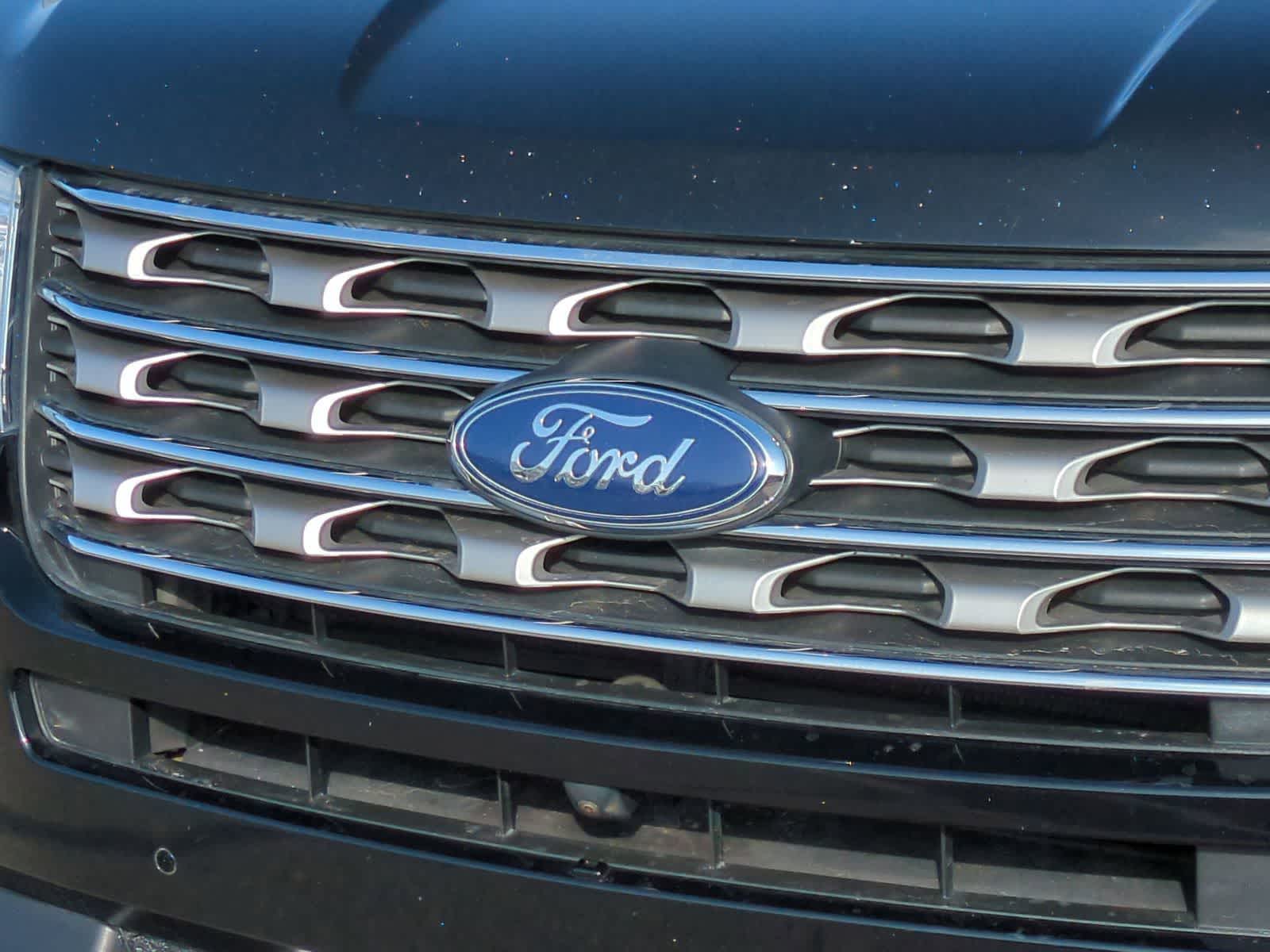Thumbnail: 2016 Ford Explorer - 12