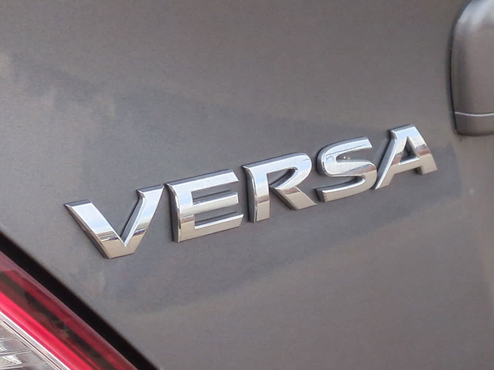 Thumbnail: 2017 Nissan Versa - 13