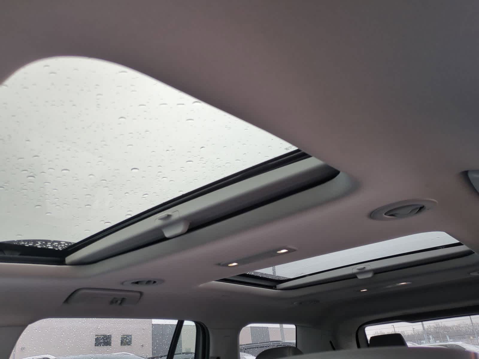 Thumbnail: 2023 GMC Acadia - 19