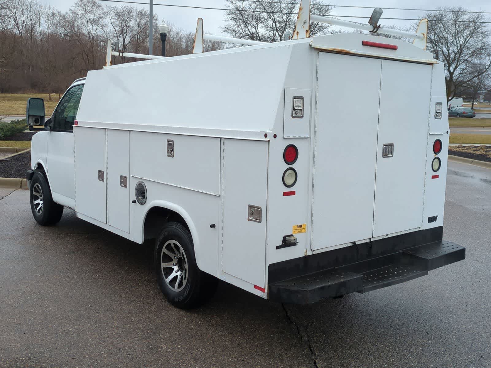 Thumbnail: 2013 GMC Savana - 6