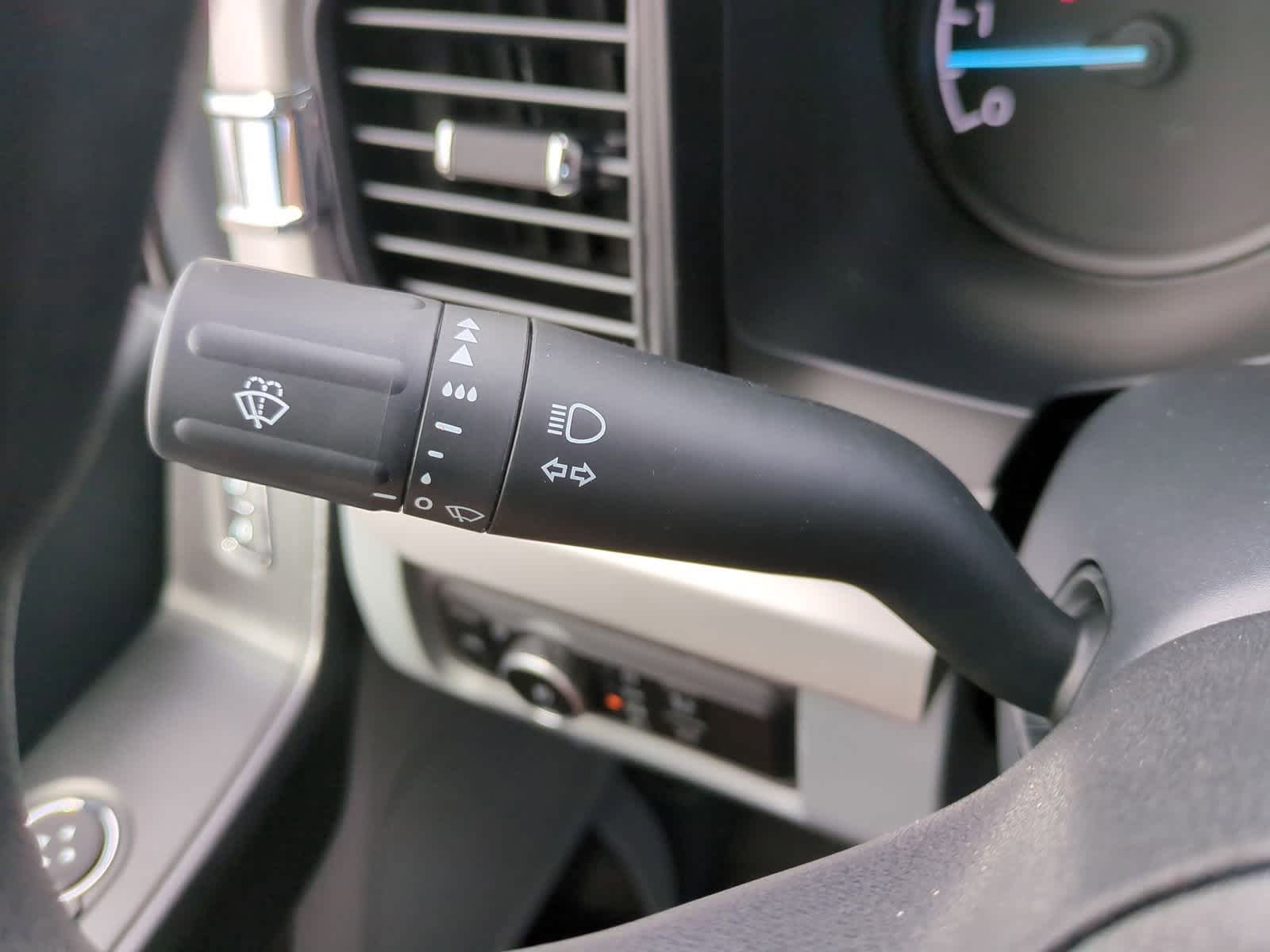 Thumbnail: 2025 Ford Econoline - 22