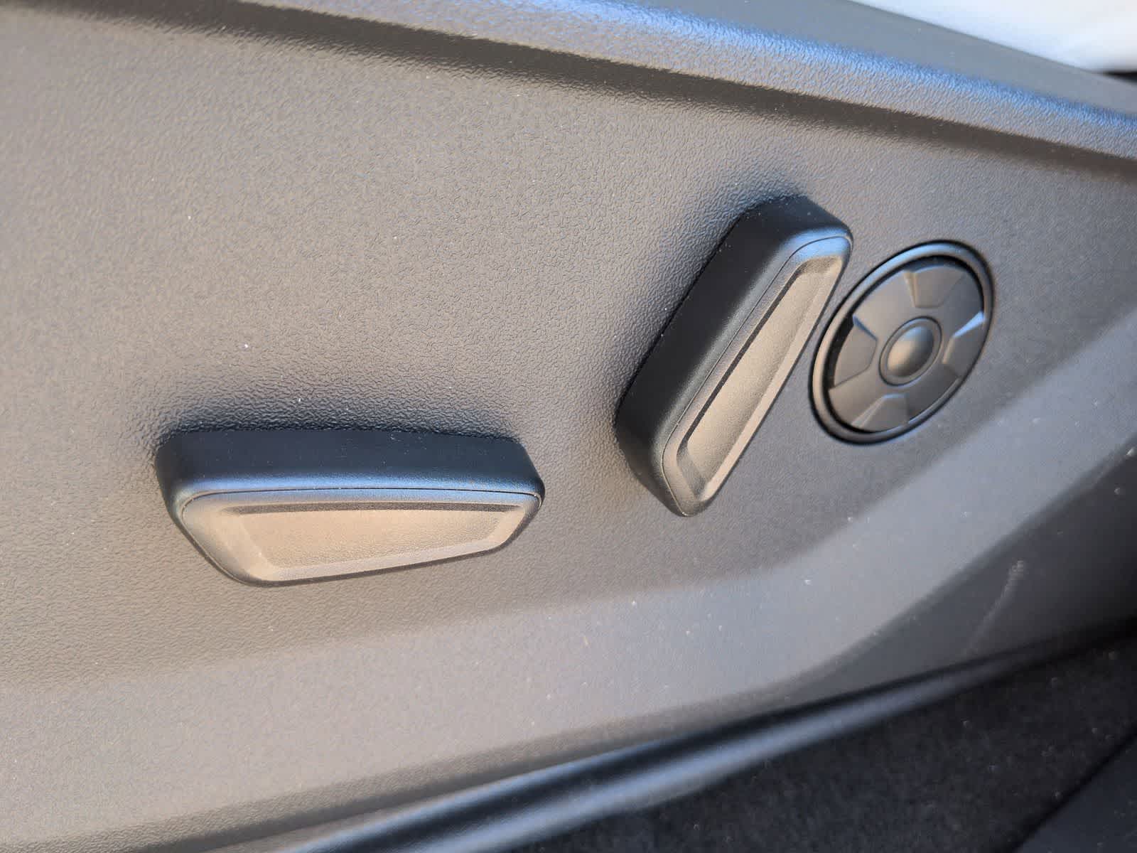 Thumbnail: 2026 Ford Expedition - 17