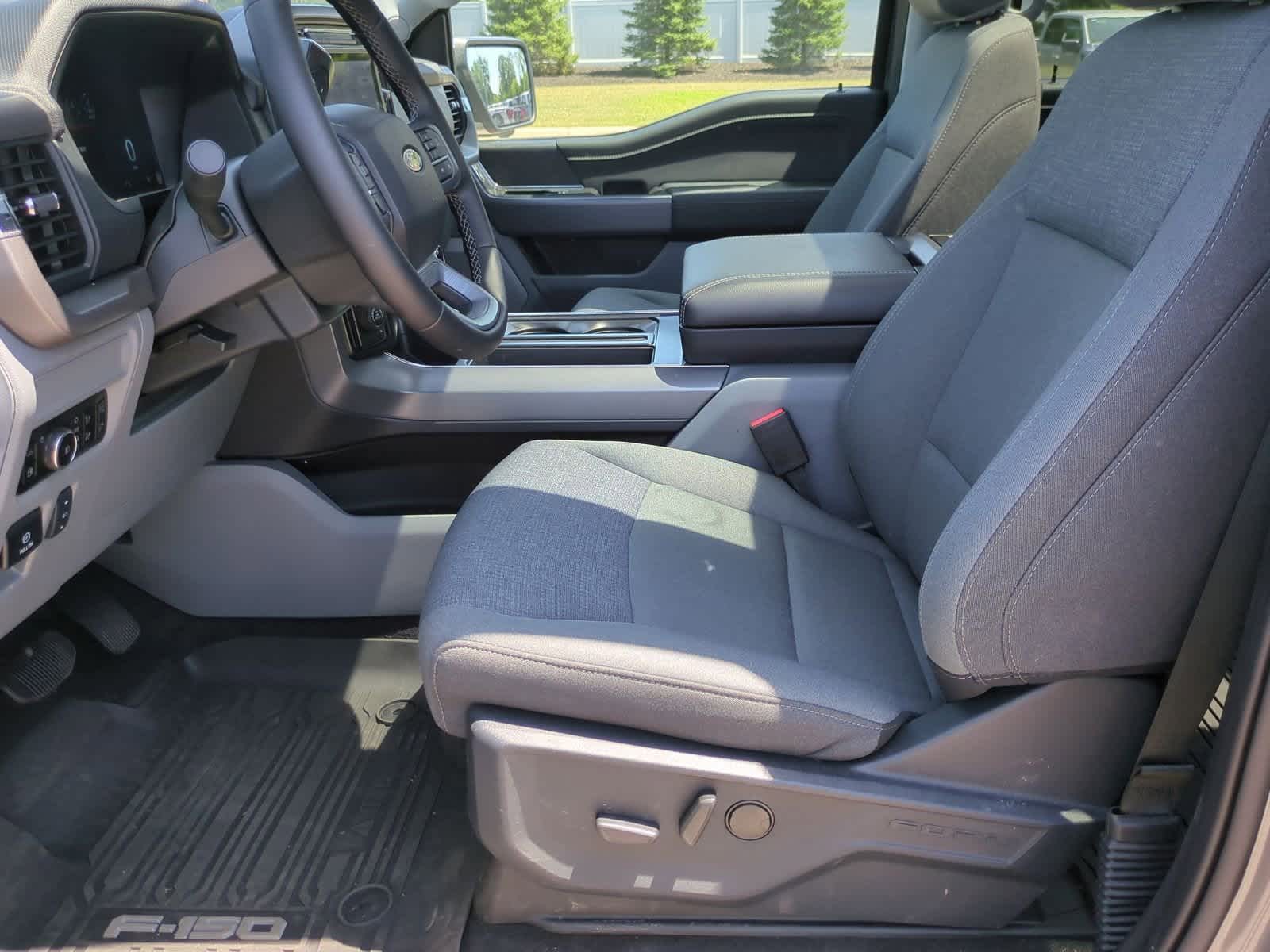Thumbnail: 2025 Ford F-150 - 16