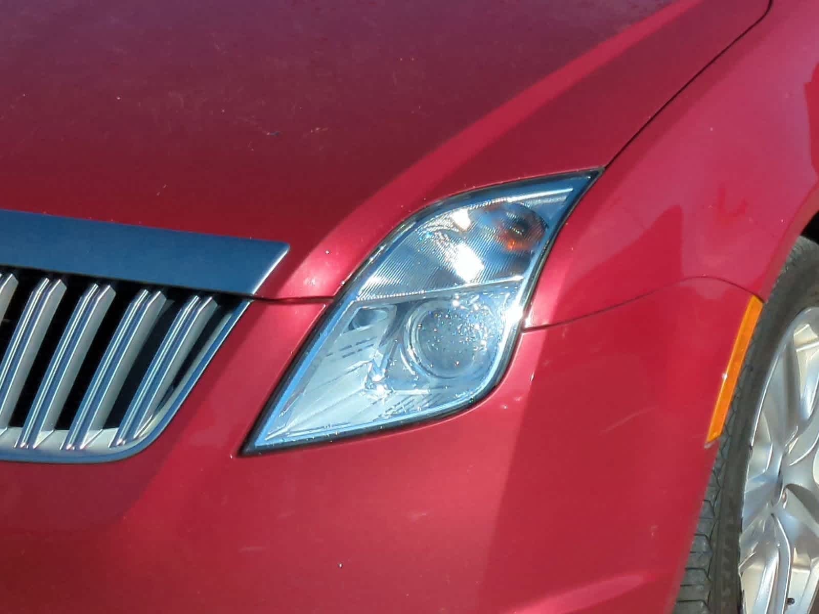 Thumbnail: 2010 Mercury Milan - 11