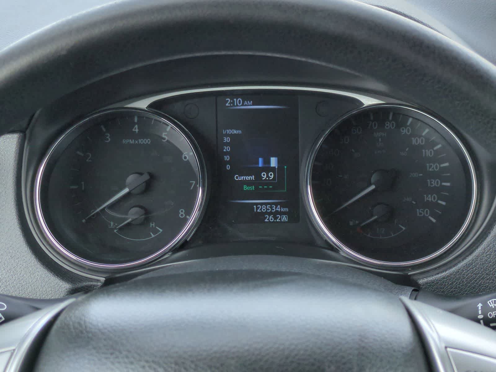 Thumbnail: 2015 Nissan Rogue - 33