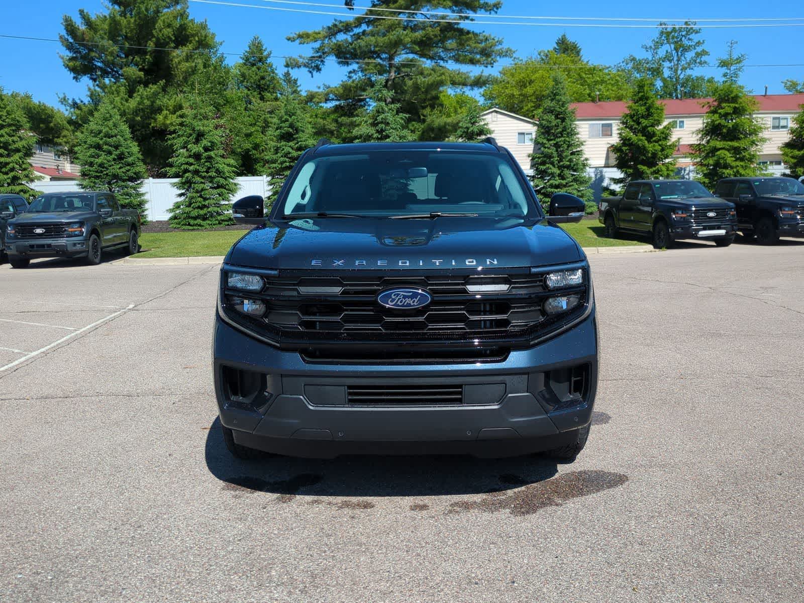 Thumbnail: 2026 Ford Expedition MAX - 3