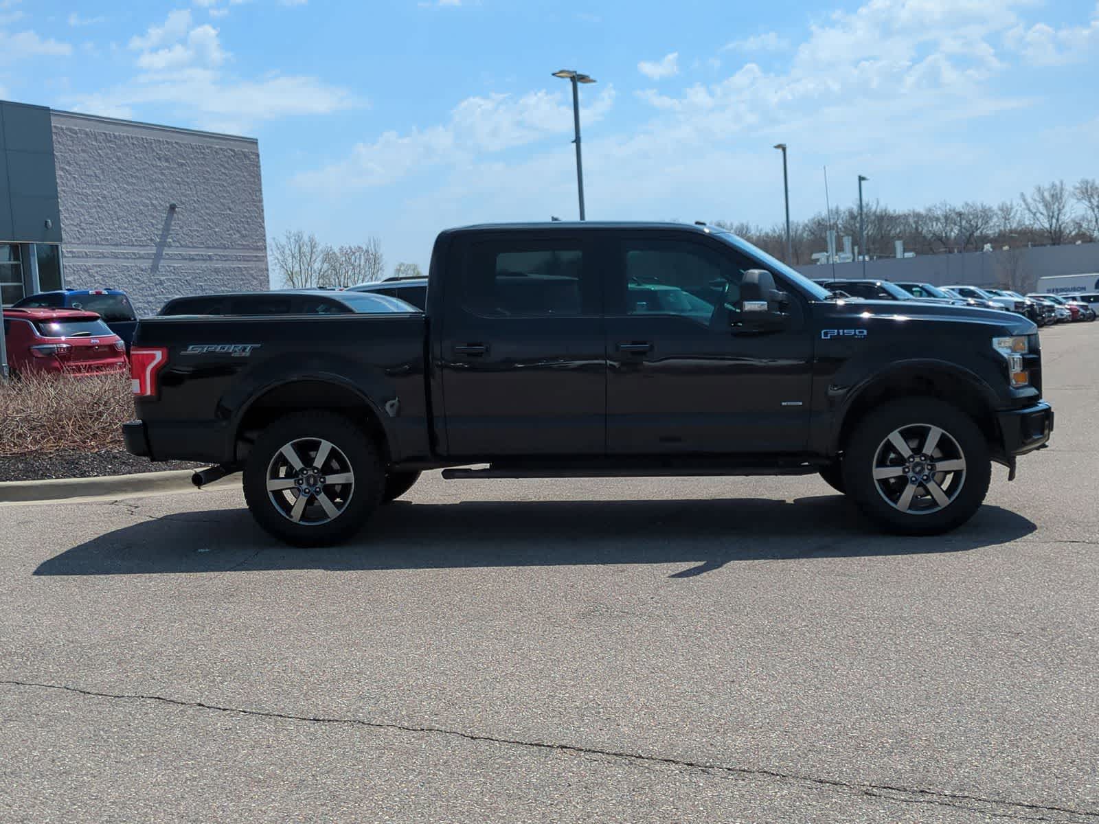 Thumbnail: 2017 Ford F-150 - 9