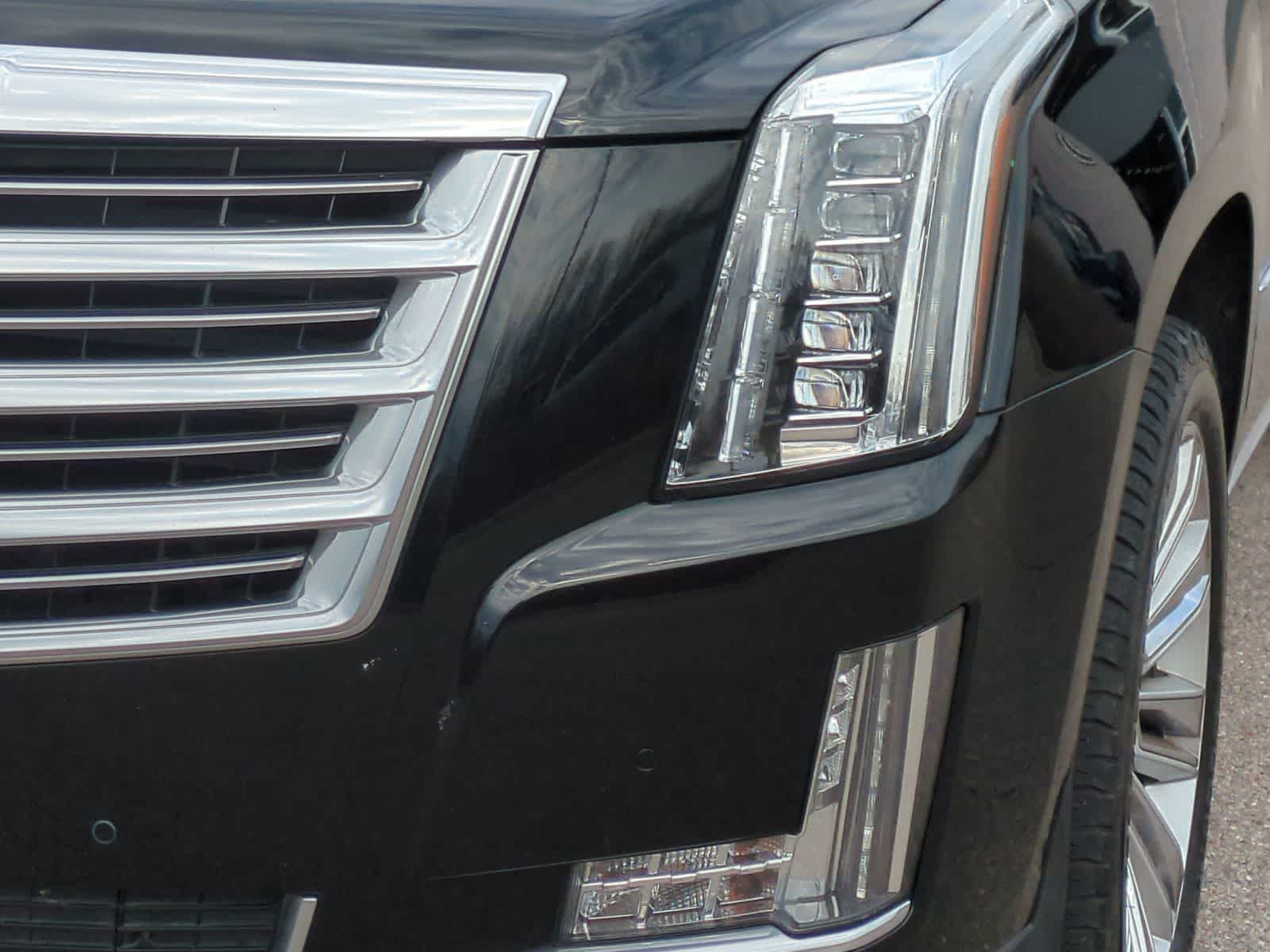 Thumbnail: 2015 Cadillac Escalade - 11