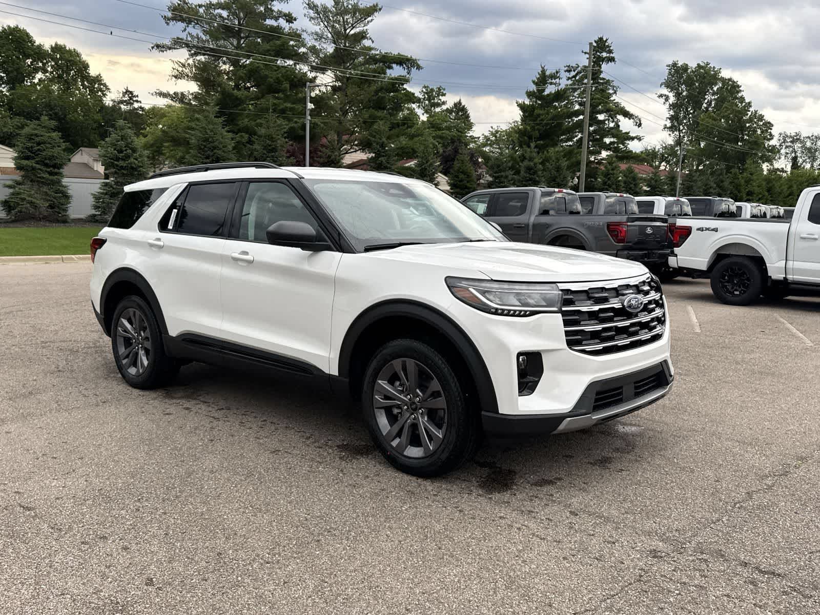 Thumbnail: 2026 Ford Explorer - 2
