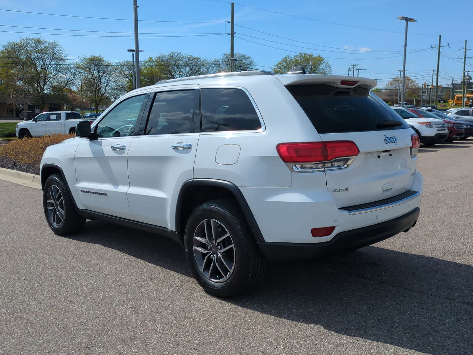 Thumbnail: 2019 Jeep Grand Cherokee - 6