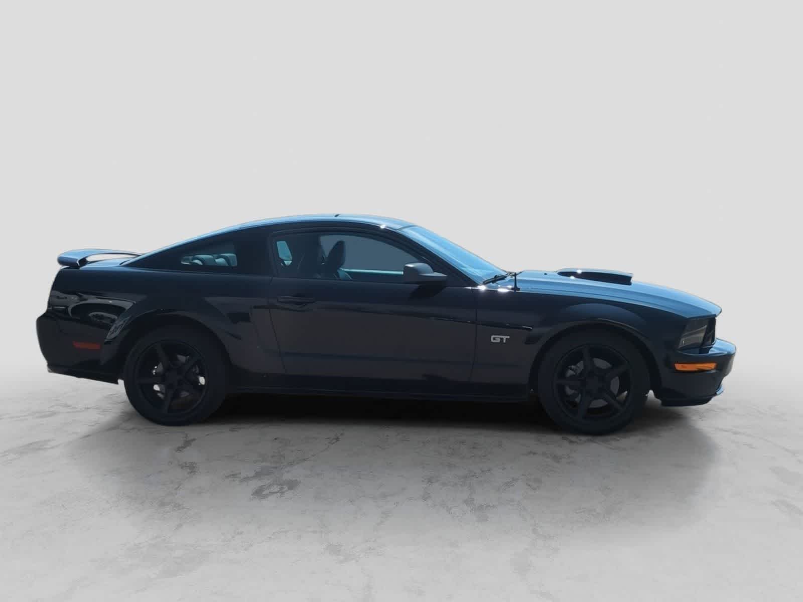 Thumbnail: 2008 Ford Mustang - 5