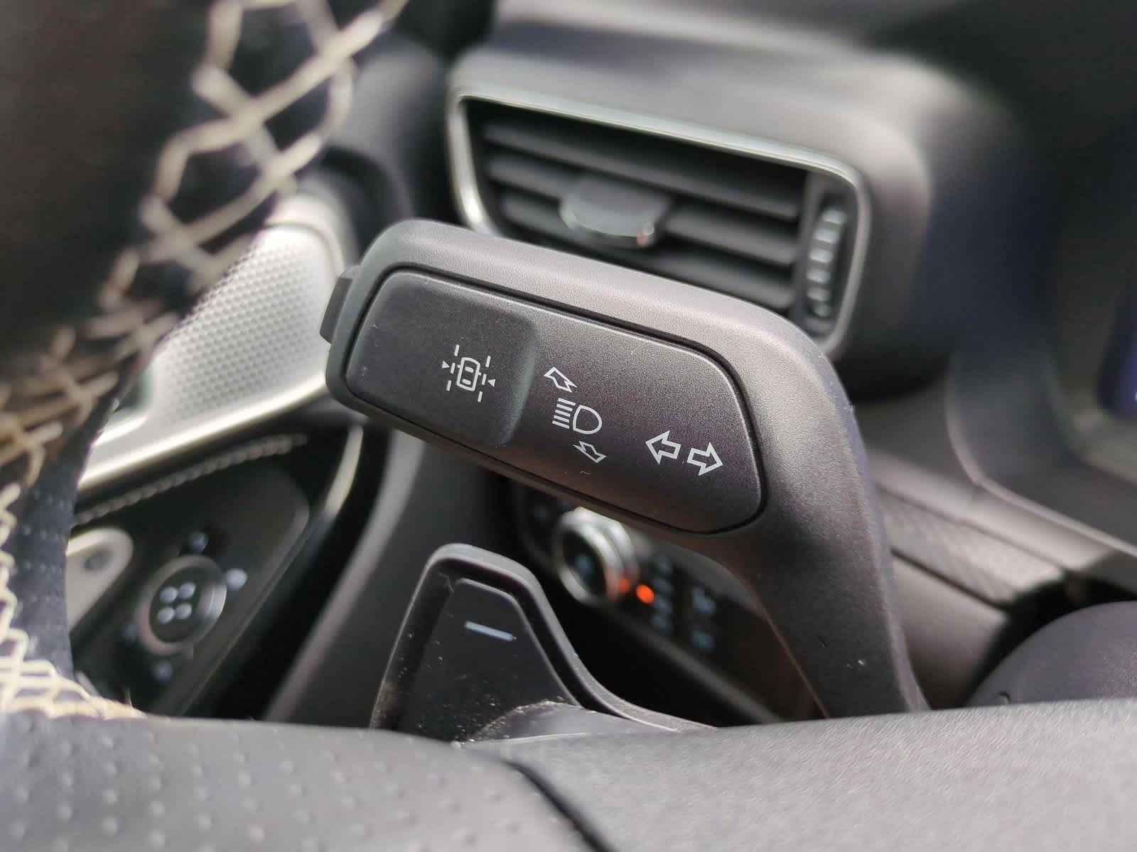 Thumbnail: 2023 Ford Explorer - 26